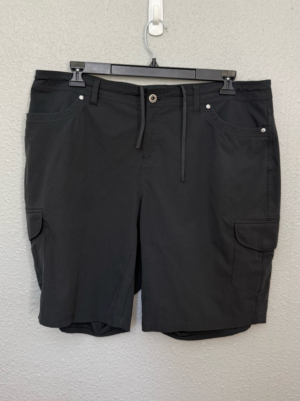 Kuhl | Freeflex 10" Cargo Shorts | Charcoal | Size 18W